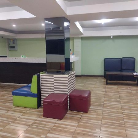 Friendly Hostel - Dmk Airport เฟรนด์ลี่ โฮสเทล ดอนเมือง Bangkok Exterior foto